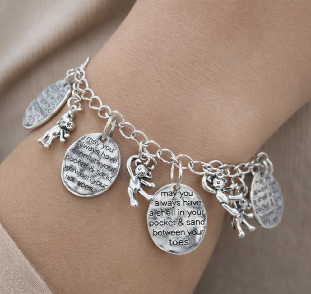 Silver Tone 7" Seashell & Teddy Bear 12 Pc Charm Bracelet New